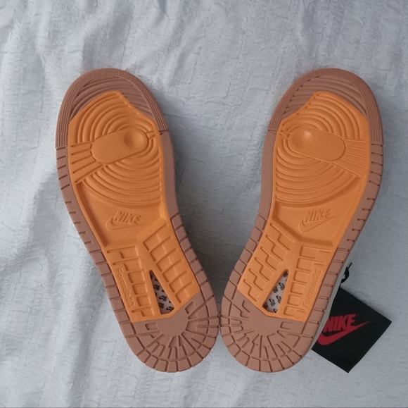 Nike Air Jordan 1 High Zoom Air CMFT 2 Muslin Vivid Orange DV1307-100 Size 12.5 - Picture 4 of 6